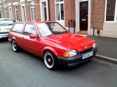 Vehicle photo