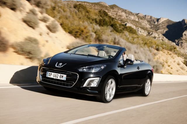 Vehicle photo