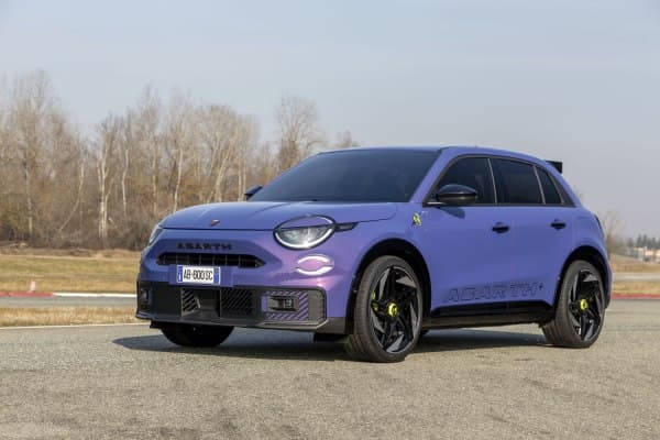 Vehicle photo