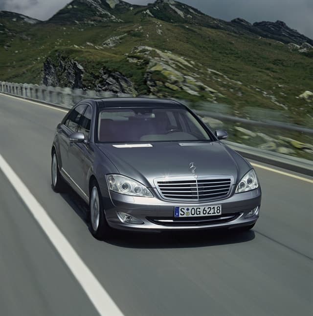 Vehicle photo