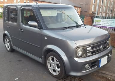 Vehicle photo
